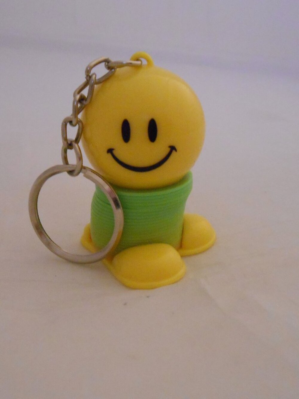 Vintage Smiley Face Spring Keychain, Yellow/Green, Keys/Accessories, Retro